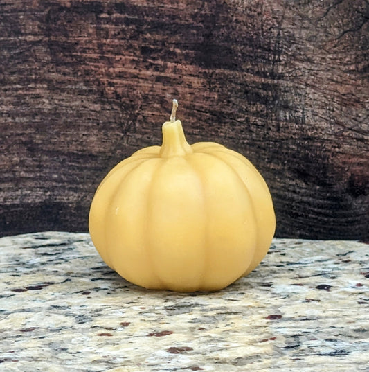 Small Pumpkin Candle